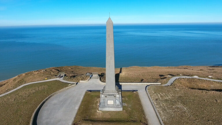 Obélisque Cap Blanc Nez